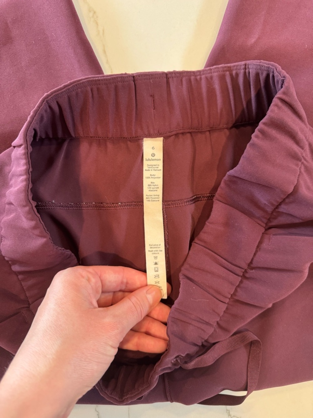 lululemon athletica Women's Jogger Pants in Plum - Picture 4 of 13